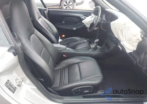 2003 Porsche 911 Carrera/Carrera 4 from USA, damaged, VIN WP0CA29973S653702